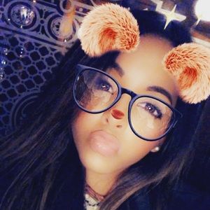 Meet your Posher, Kelsey